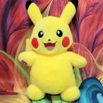 peluche pikachu